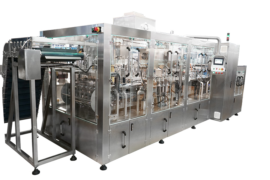 Машина для упаковки айрана