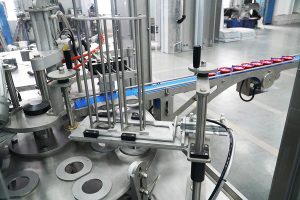 Автомат для наполнения стаканчиков